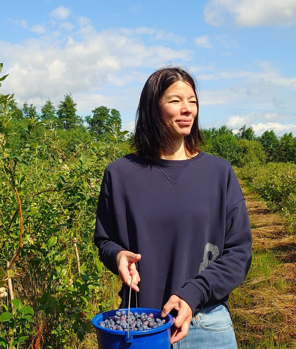 Blueberry Fields Nele